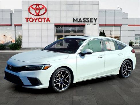 Used 2022 Honda Civic Sport Touring image 7