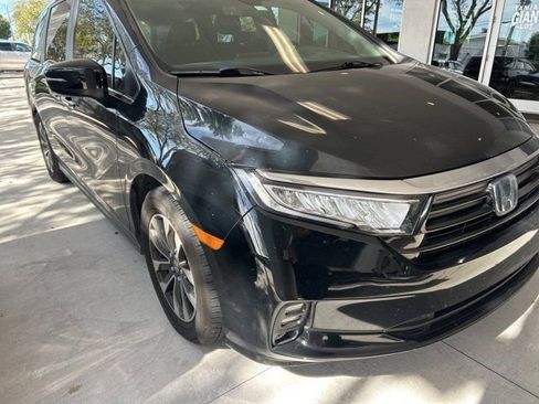 Used 2023 Honda Odyssey EX-L image 3