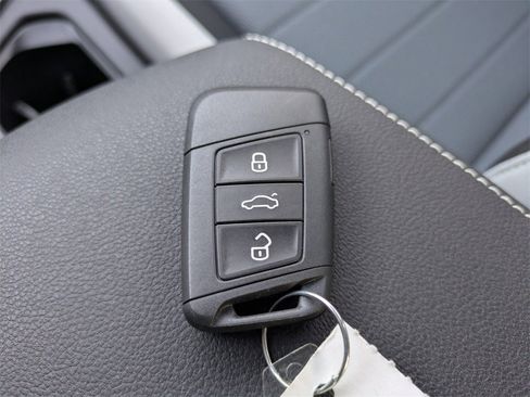 New 2026 Volkswagen Taos S image 27