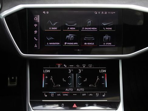 Used 2024 Audi RS 6 performance AWD/4WD image 16