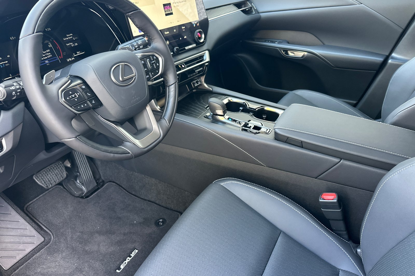 New 2026 Lexus RX 350 Premium w/ Accessory Package (Z1) FWD image 7