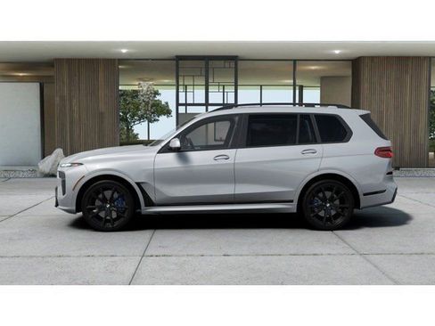 New 2026 BMW X7 xDrive40i w/ M Sport Package image 4