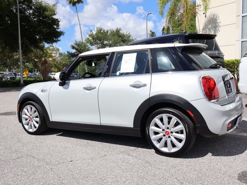 Used 2020 MINI Cooper S FWD image 6