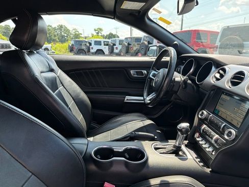Used 2018 Ford Mustang Premium RWD image 21