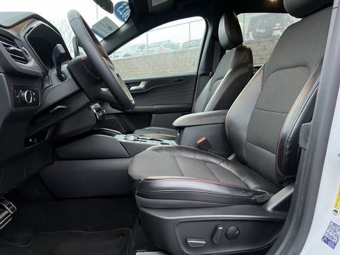 Certified 2023 Ford Escape ST-Line w/ Tech Pack #1 image 5