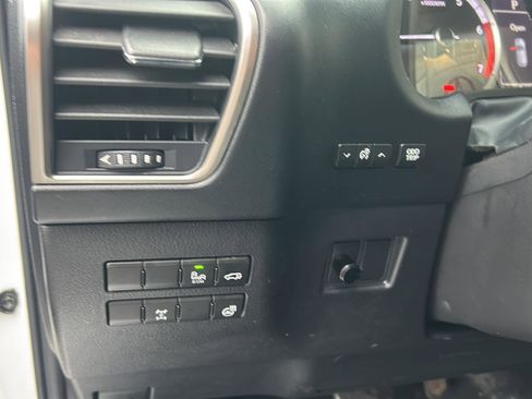 Used 2017 Lexus NX 200t F Sport image 14