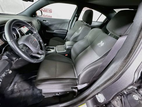 Used 2018 Dodge Charger R/T Scat Pack w/ Driver Confidence Group RWD image 25