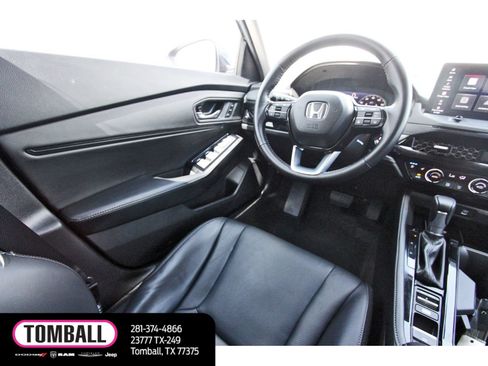 Used 2024 Honda Accord Touring image 9