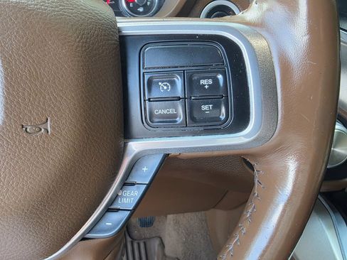 Used 2019 RAM 2500 Laramie AWD/4WD image 18