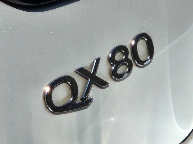Used 2019 INFINITI QX80 Luxe w/ Proactive Package RWD image 13