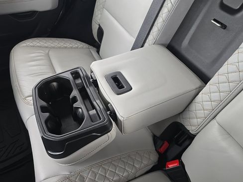 Used 2021 Jeep Wrangler Unlimited Sahara image 20