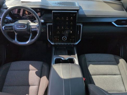 Certified 2026 GMC Acadia Elevation image 29