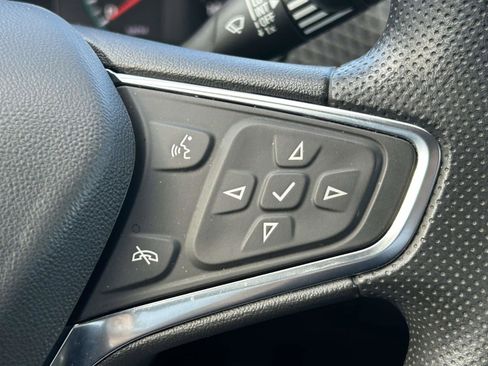 Used 2024 Chevrolet Malibu LT image 21