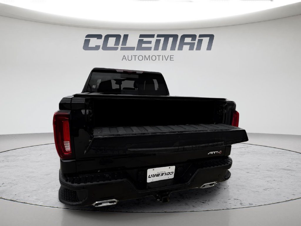 Used 2025 GMC Sierra 1500 AT4 w/ Technology Package AWD/4WD image 8