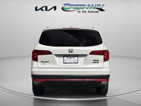 Used 2016 Honda Pilot Touring image 5