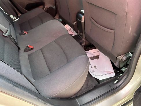 Used 2014 Chevrolet Cruze LT FWD image 11