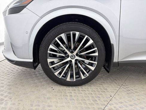 Used 2024 Lexus RX 350 Premium Plus w/ Convenience Package image 12