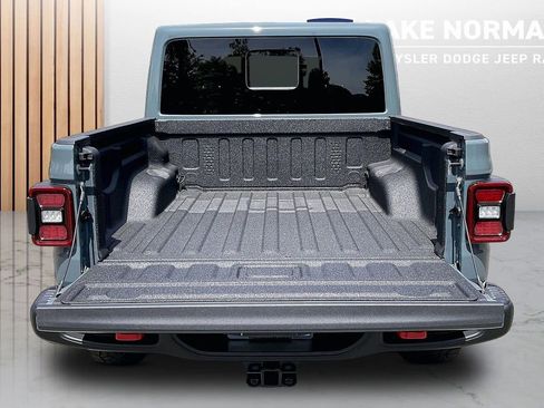 New 2026 Jeep Gladiator Rubicon AWD/4WD image 24