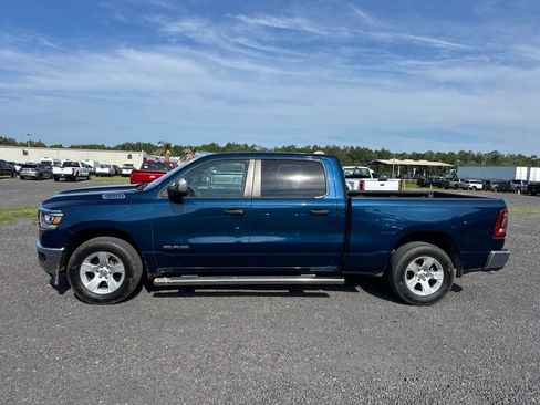 Used 2023 RAM 1500 Big Horn AWD/4WD image 2