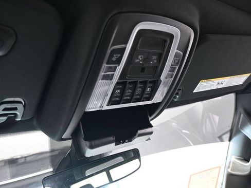 Used 2021 RAM 1500 Big Horn RWD image 32