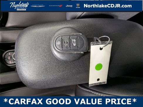 Used 2019 MINI Cooper S w/ Signature Upholstery Package image 26