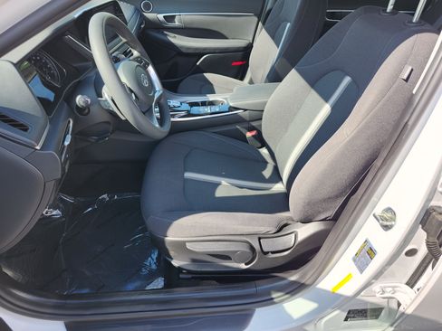 Used 2021 Hyundai Sonata Blue FWD image 25