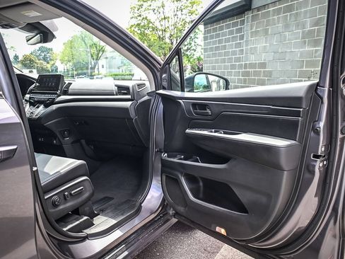 Used 2026 Honda Odyssey EX-L image 18