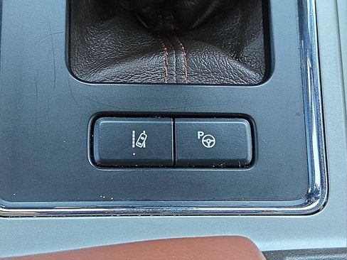 Used 2018 Ford F150 King Ranch w/ Equipment Group 601A Luxury image 18