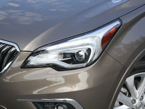 Used 2018 Buick Envision Premium w/ Driver Confidence Package image 2