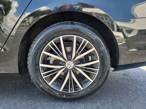 Used 2018 Volkswagen Jetta Wolfsburg Edition FWD image 6