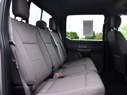 Used 2020 Ford F150 XLT w/ Equipment Group 302A Luxury AWD/4WD image 17