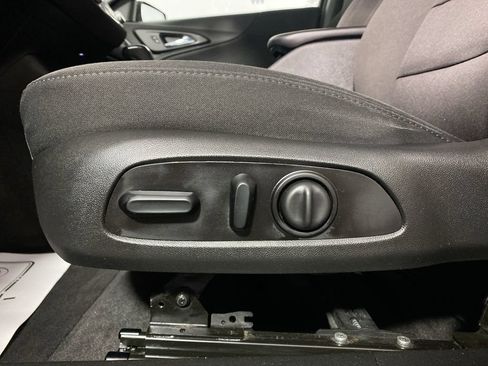 Certified 2020 Chevrolet Malibu LT FWD image 12