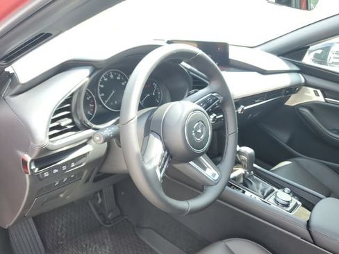 New 2026 MAZDA MAZDA3 Hatchback w/Premium Plus Pkg AWD/4WD image 20