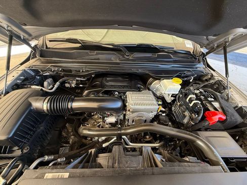 Used 2024 RAM 1500 Laramie AWD/4WD image 56