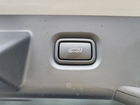 Used 2024 Hyundai Ioniq 5 SEL image 9