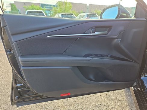 Used 2025 Toyota Camry LE FWD image 18