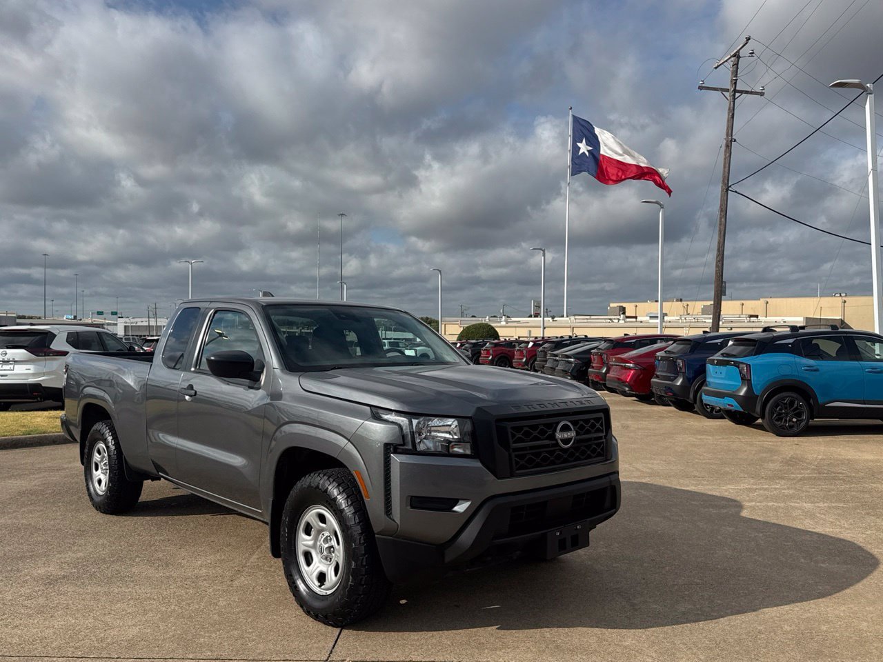 Used 2022 Nissan Frontier S w/ Technology Package AWD/4WD image 1