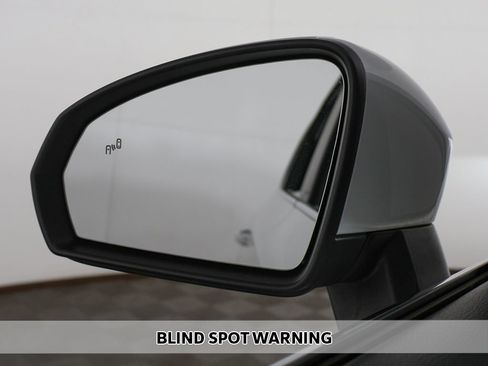 Used 2023 Volkswagen Taos SEL AWD/4WD image 7