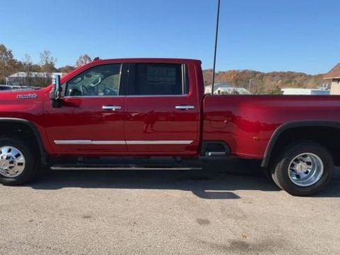 New 2025 Chevrolet Silverado 3500 High Country w/ Technology Package image 5