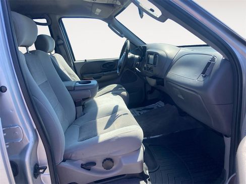 Used 2003 Ford F150 XLT image 15