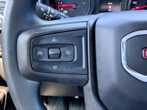 Used 2020 GMC Sierra 1500 2WD Crew Cab w/ Sierra Value Package image 21