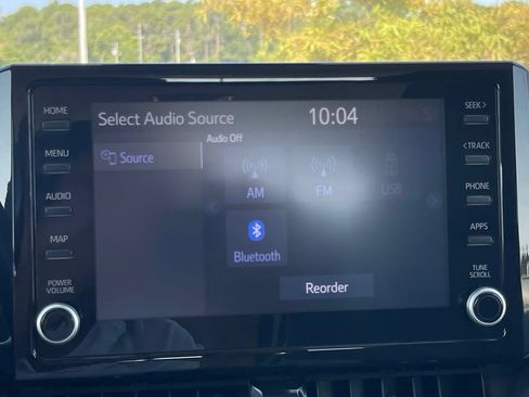 Used 2022 Toyota Corolla LE FWD image 27