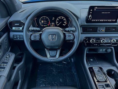 New 2025 Honda Pilot TrailSport image 16