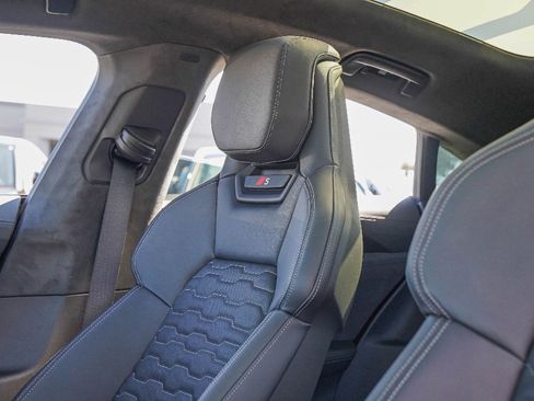 New 2026 Audi S e-tron GT Prestige image 11