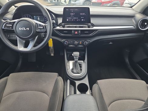 Certified 2024 Kia Forte LXS FWD image 12