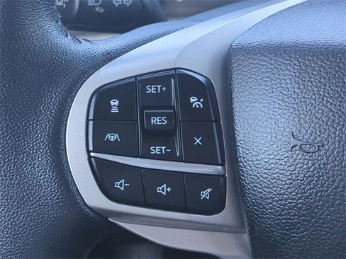Certified 2023 Ford Explorer XLT w/ Equipment Group 202A image 26