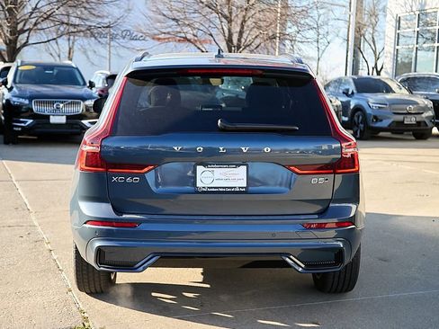 New 2026 Volvo XC60 B5 Plus w/ Climate Package image 8