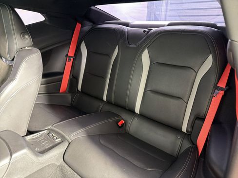 Used 2021 Chevrolet Camaro SS RWD image 26