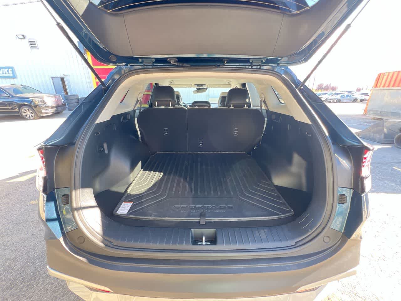 Certified 2025 Kia Sportage EX AWD/4WD image 25