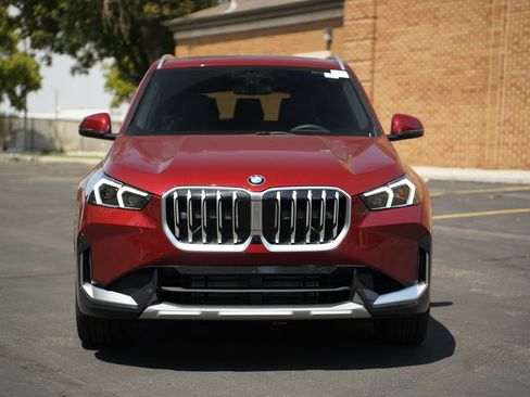 New 2026 BMW X1 xDrive28i w/ Technology Package AWD/4WD image 8